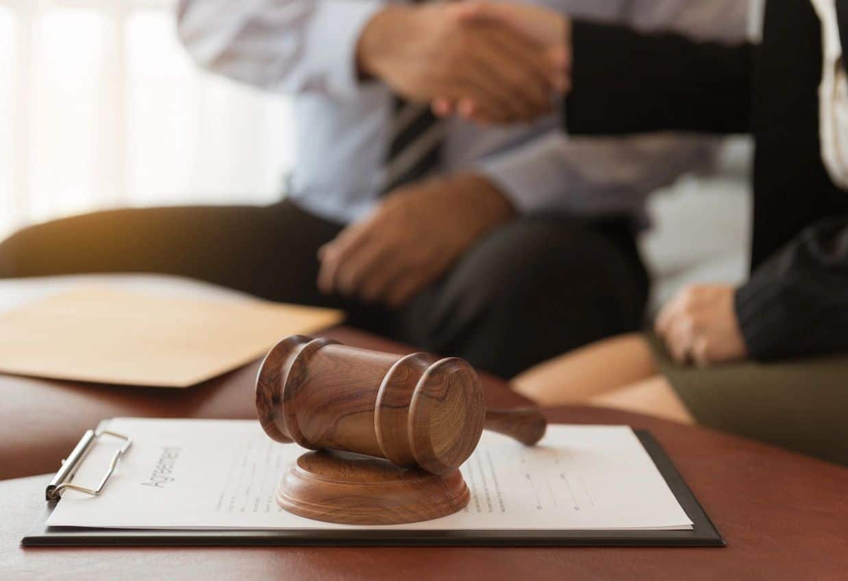 Understanding the Legal Framework Behind Mediation Agreements Thatcham